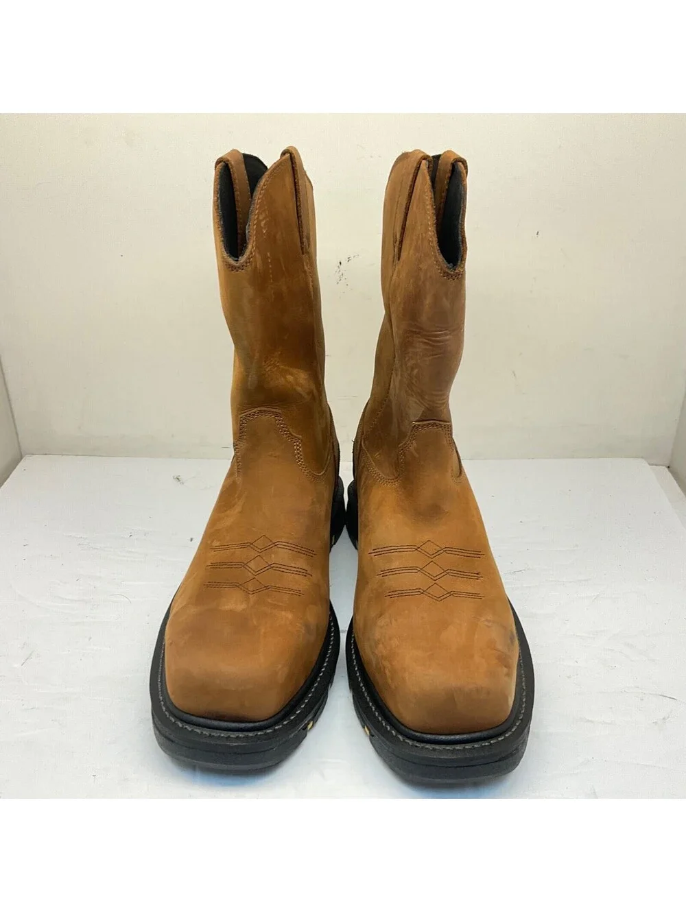 Dakota Men's 8